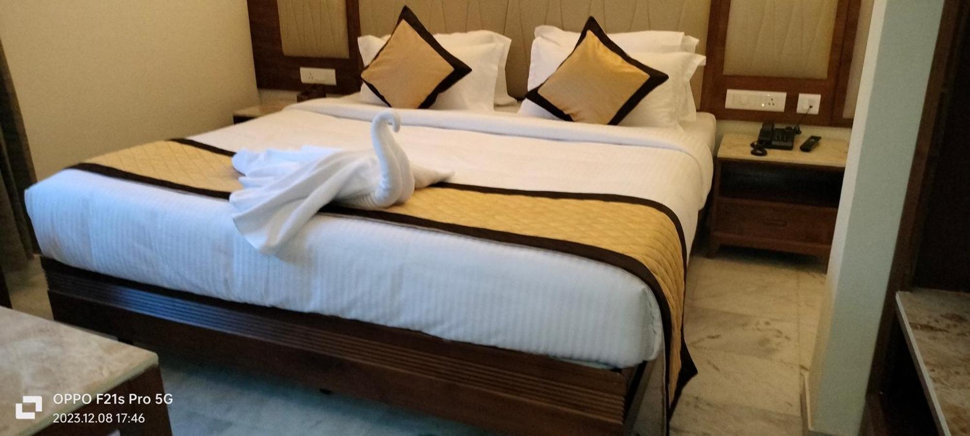 Hotel Saratharajans マドゥライ エクステリア 写真